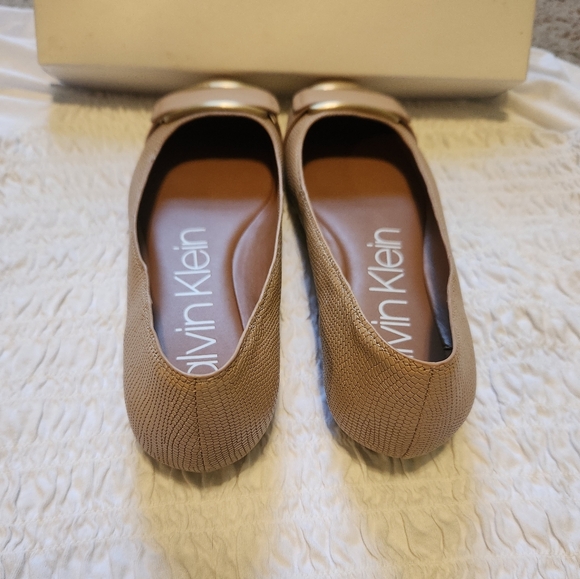 Calvin Klein nude ballet flags - Picture 3 of 4